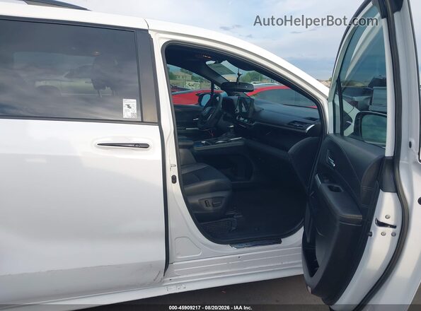 5TDCSKFC8TS252925 2026 TOYOTA SIENNA Белый Вид салона спереди