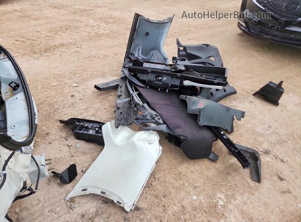 5TDCZRAH3LS001365 2020 TOYOTA HIGHLANDER White Շարժիչի բաժամունքի տեսք
