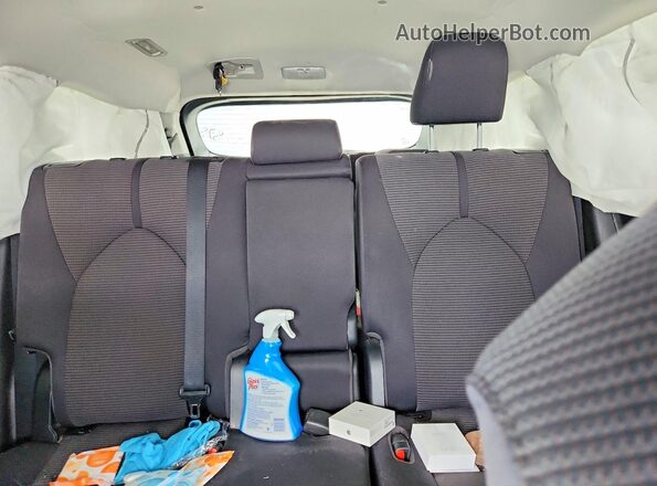 5TDCZRAH3LS028789 2020 TOYOTA HIGHLANDER White Rear seats view