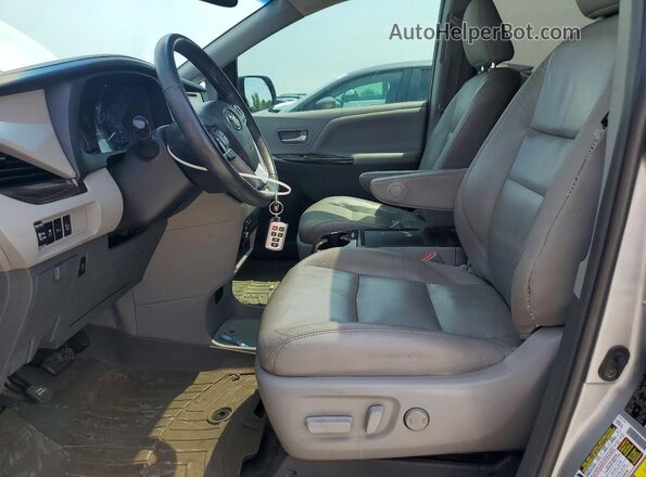 5TDDK3DC3GS140519 2016 TOYOTA SIENNA Silver Սալոնի դիմացի տեսք