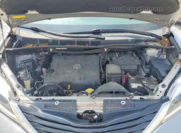 5TDDK3DC3GS140519 2016 TOYOTA SIENNA Silver Շարժիչի բաժամունքի տեսք