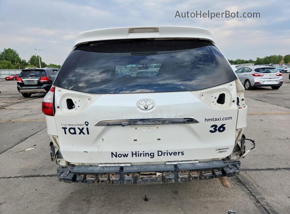 5TDDK3DC7GS136747 2016 TOYOTA SIENNA Белый Вид сзади
