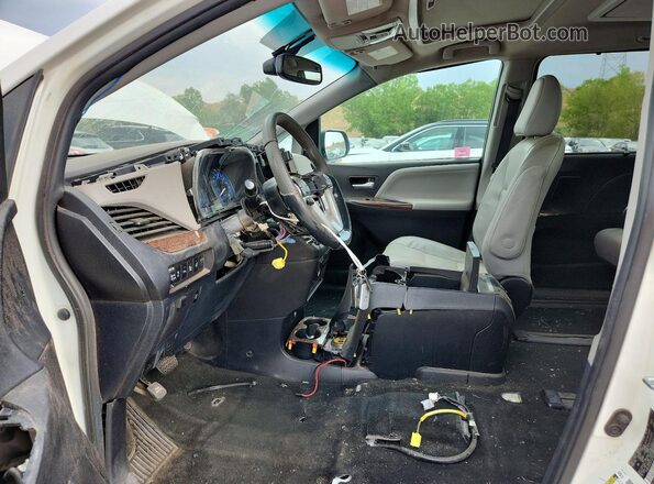 5TDDK3DC7GS136747 2016 TOYOTA SIENNA Белый Вид салона спереди