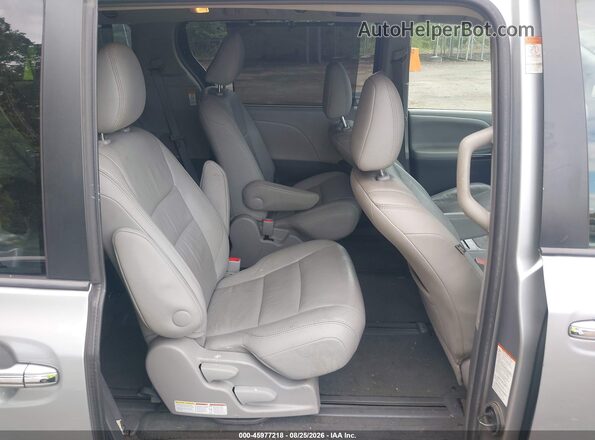5TDDK3DC7GS140801 2016 TOYOTA SIENNA Silver VIN კოდის სტიკერის ხედი