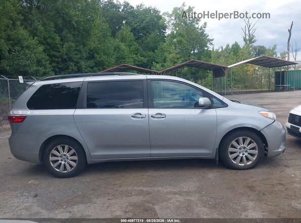5TDDK3DC7GS140801 2016 TOYOTA SIENNA Silver უკანა სალონის ხედი