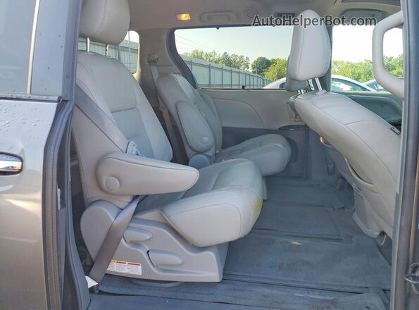 5TDDK3DC7GS142693 2016 TOYOTA SIENNA Gray Սալոնի հետևի տեսք