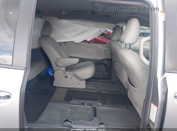 5TDDK3DCXGS136712 2016 TOYOTA SIENNA Silver VIN կոդի պիտակի տեսք