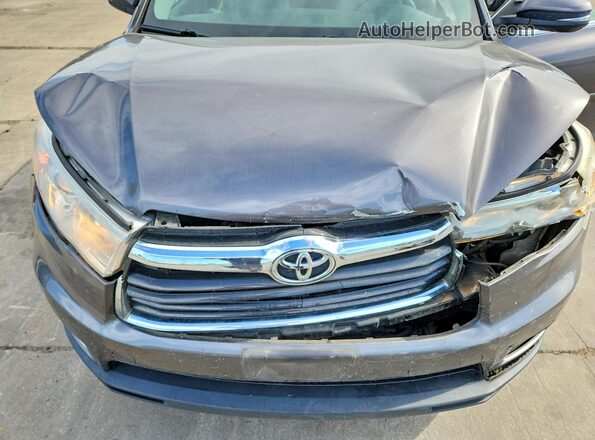 5TDDKRFH3GS346015 2016 TOYOTA HIGHLANDER Gray Widok wnętrza z tyłu