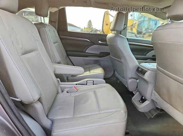 5TDDKRFH3GS346015 2016 TOYOTA HIGHLANDER Gray Widok tylnych siedzeń
