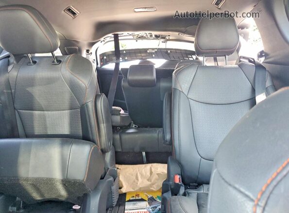 5TDDRKEC1NS106676 2022 TOYOTA SIENNA Gray Vista de los asientos traseros