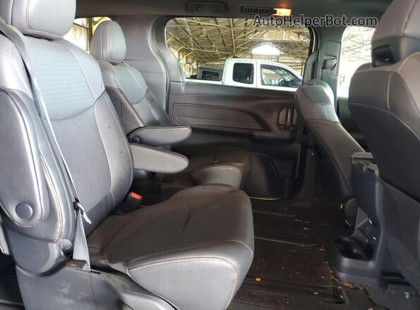 5TDDRKEC1PS147473 2023 TOYOTA SIENNA White Vista interior trasera