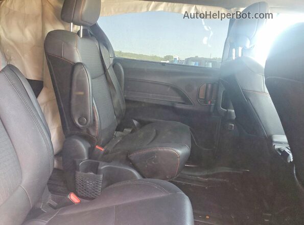5TDDRKEC6RS216967 2024 TOYOTA SIENNA Серый Вид задней части салона
