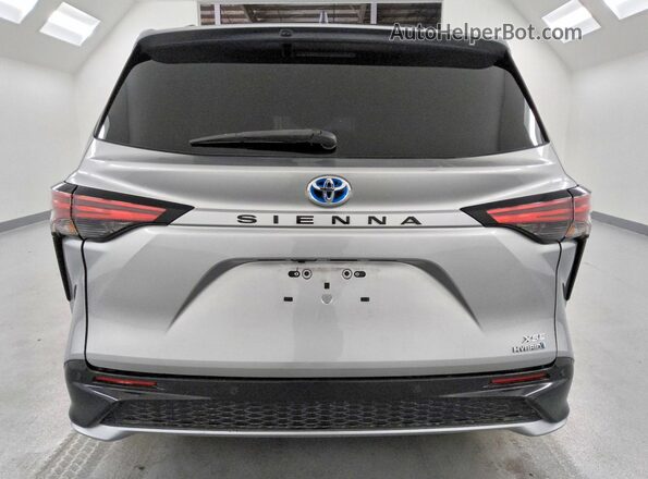 5TDDRKEC8MS053330 2021 TOYOTA SIENNA Серый Вид сзади