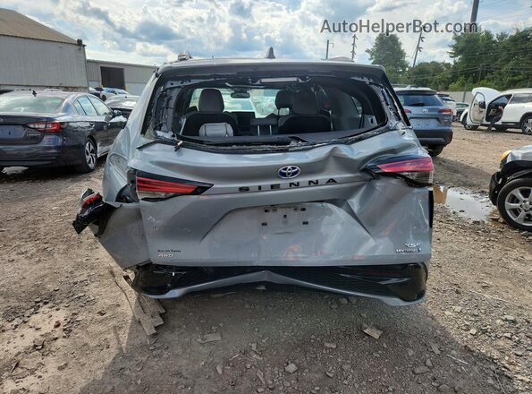 5TDDSKFC9PS074923 2023 TOYOTA SIENNA Silver Rear view