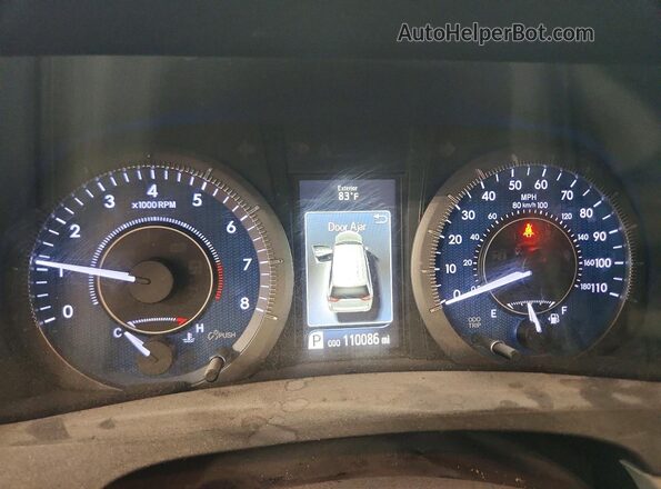 5TDDZ3DC0JS196789 2018 TOYOTA SIENNA White Instrument cluster view