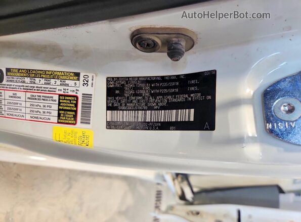 5TDDZ3DC0JS196789 2018 TOYOTA SIENNA White 360 interior view
