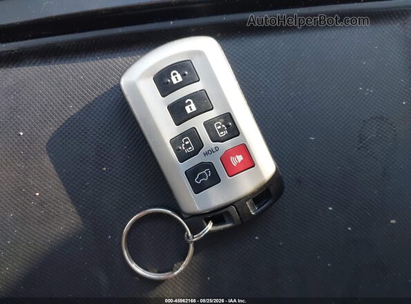 5TDDZ3DC0LS228076 2020 TOYOTA SIENNA Silver Dashboard view