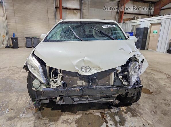 5TDDZ3DC1HS185648 2017 TOYOTA SIENNA White Vista frontal
