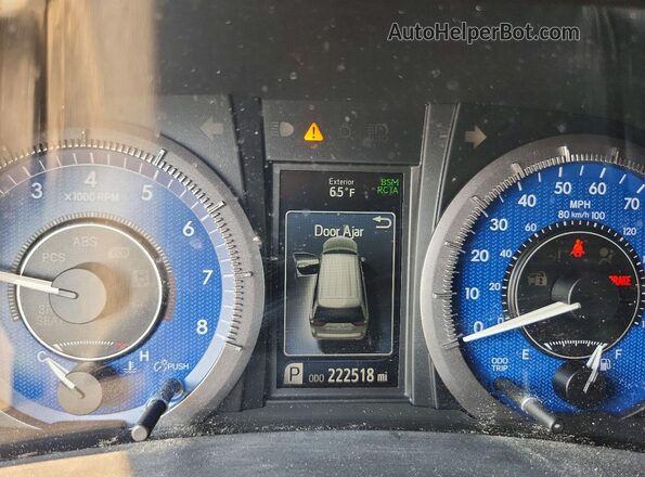 5TDDZ3DC1JS198843 2018 TOYOTA SIENNA Black Սարքավորումների վահանակի տեսք