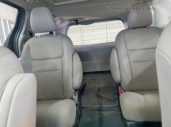 5TDDZ3DC3LS236897 2020 TOYOTA SIENNA Black Հետևի նստատեղերի տեսք