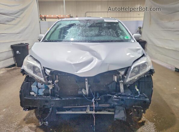 5TDDZ3DC3LS241453 2020 TOYOTA SIENNA Gray Դիմացի տեսք