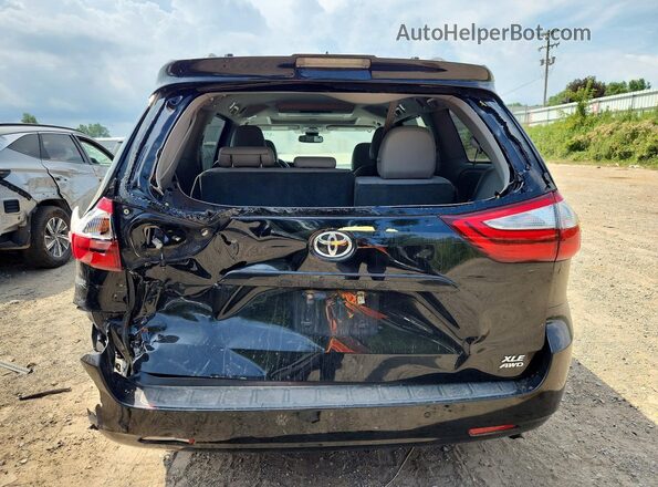 5TDDZ3DC4JS189702 2018 TOYOTA SIENNA Black უკანა ხედი