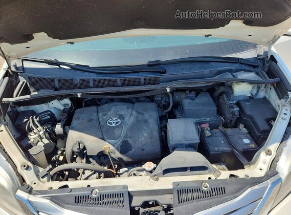 5TDDZ3DC9HS156334 2017 TOYOTA SIENNA White Вид підкапотного простору