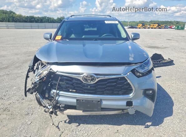 5TDDZRBH3MS068519 2021 TOYOTA HIGHLANDER Silver Դիմացի տեսք