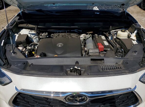 5TDDZRBH5MS526447 2021 TOYOTA HIGHLANDER White ძრავის განყოფილების ხედი