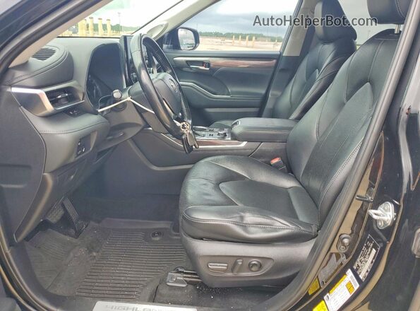 5TDDZRBH6MS122041 2021 TOYOTA HIGHLANDER Black Вид салону спереду