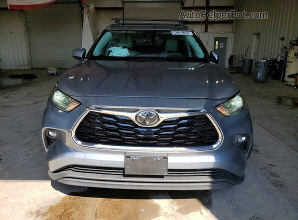 5TDDZRBH8LS015698 2020 TOYOTA HIGHLANDER Blue Front view