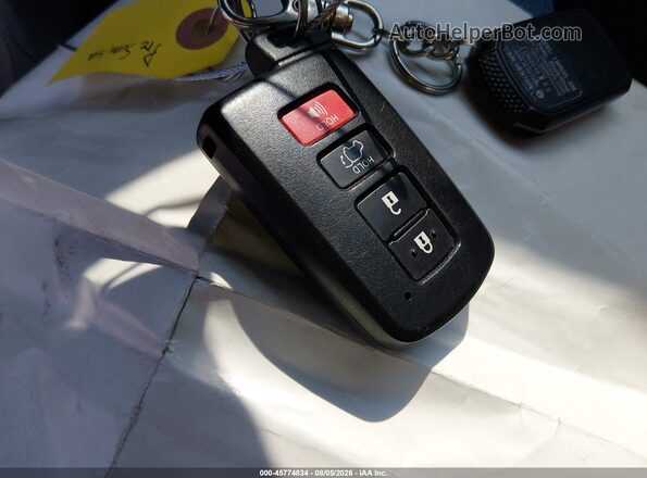 5TDDZRFH1KS973977 2019 TOYOTA HIGHLANDER Зеленый Вид панели приборов