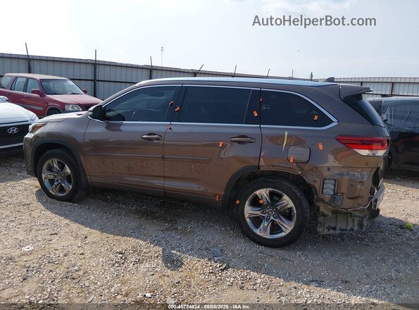 5TDDZRFH1KS973977 2019 TOYOTA HIGHLANDER Зеленый 