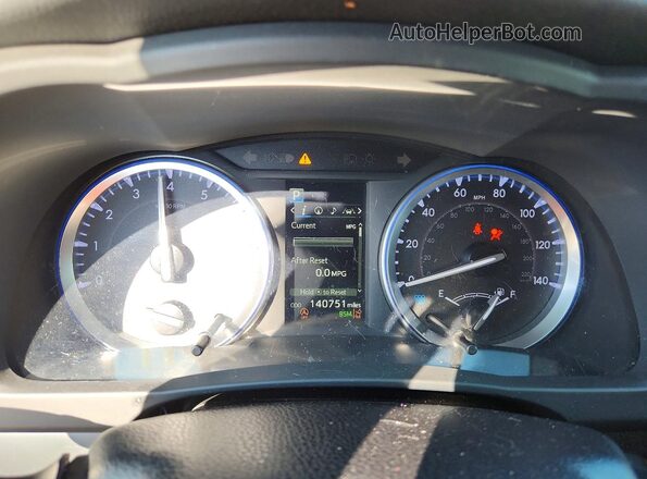 5TDDZRFH2KS711966 2019 TOYOTA HIGHLANDER Maroon Սարքավորումների վահանակի տեսք