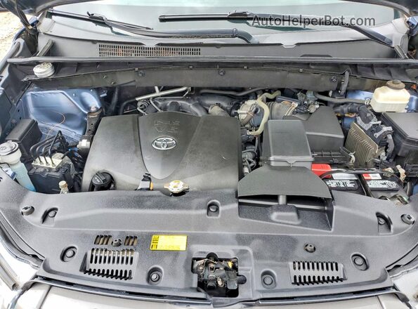 5TDDZRFH3HS478687 2017 TOYOTA HIGHLANDER Blue Vista del compartimento del motor