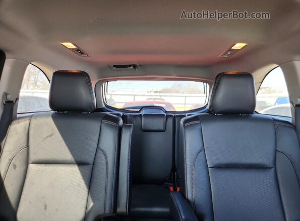 5TDDZRFH5JS816712 2018 TOYOTA HIGHLANDER Синий Вид задних сидений
