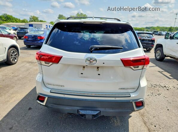 5TDDZRFH8JS854497 2018 TOYOTA HIGHLANDER White Вид ззаду