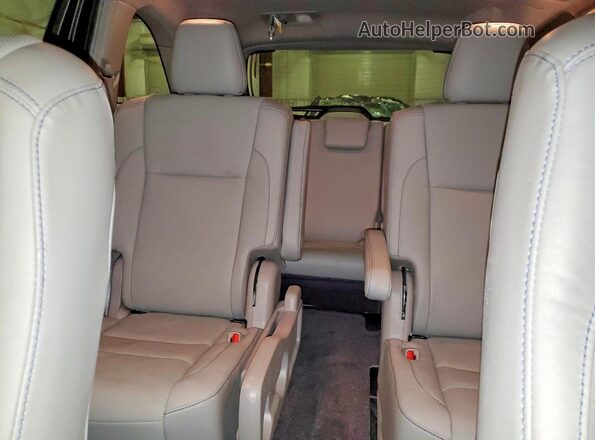 5TDDZRFH8KS952396 2019 TOYOTA HIGHLANDER Белый Вид задних сидений
