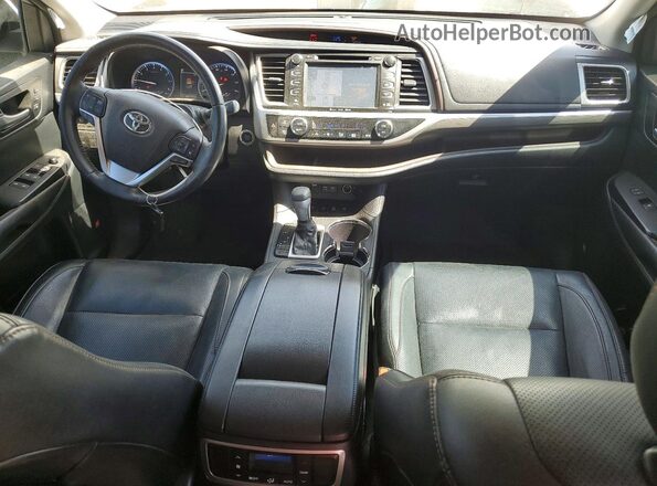 5TDDZRFH9HS375032 2017 TOYOTA HIGHLANDER White Vista del salpicadero