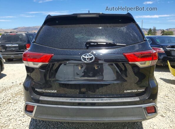 5TDDZRFH9HS456922 2017 TOYOTA HIGHLANDER Black Հետևի տեսք