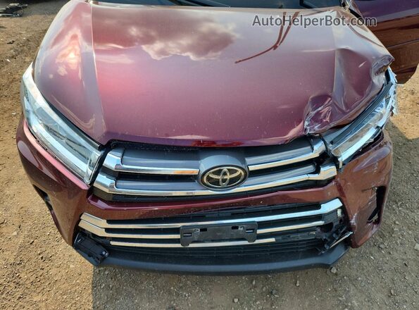 5TDDZRFHXJS888408 2018 TOYOTA HIGHLANDER Burgundy Widok wnętrza z tyłu