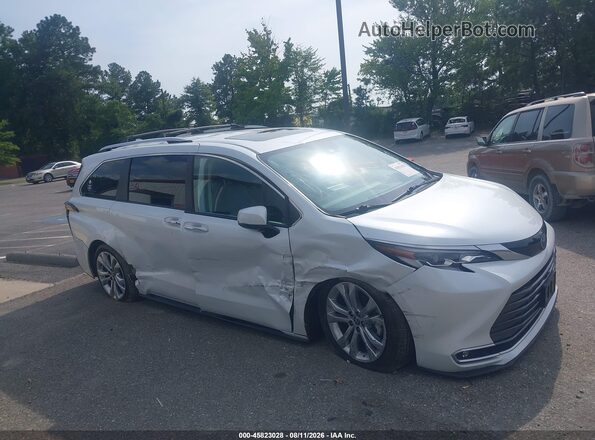 5TDERKEC3NS093577 2022 TOYOTA SIENNA White უკანა სალონის ხედი