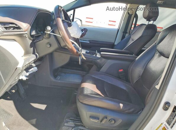 5TDERKEC7NS079133 2022 TOYOTA SIENNA Белый Вид салона спереди