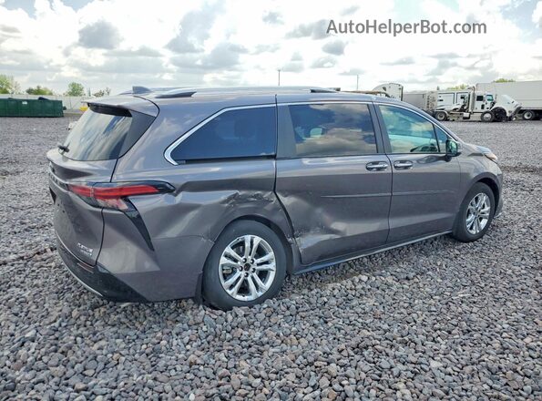 5TDESKFC8PS097923 2023 TOYOTA SIENNA Gray Trasero derecho