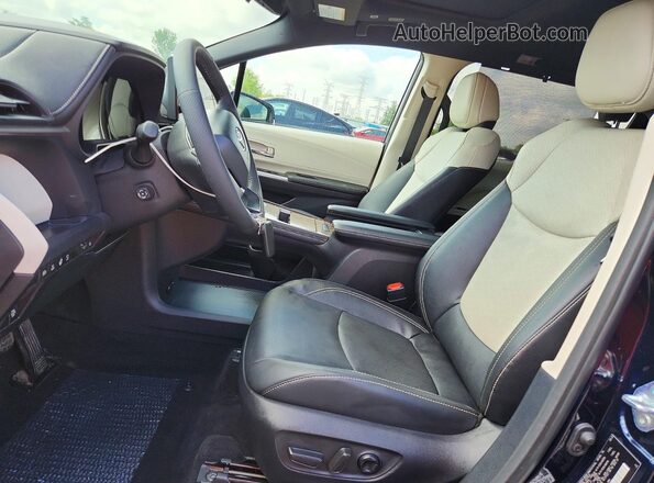 5TDESKFCXSS219366 2025 TOYOTA SIENNA Blue წინა სალონის ხედი
