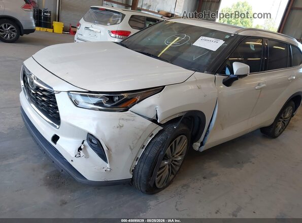 5TDFZRAHXMS038802 2021 TOYOTA HIGHLANDER Silver Front left