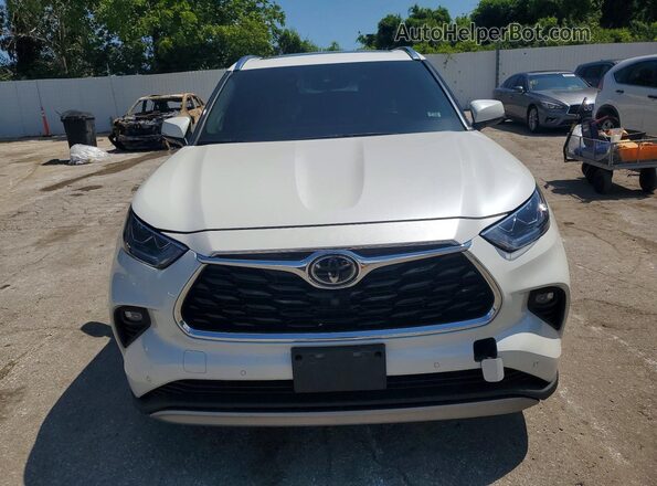 5TDFZRBH1MS093511 2021 TOYOTA HIGHLANDER White Вид спереду