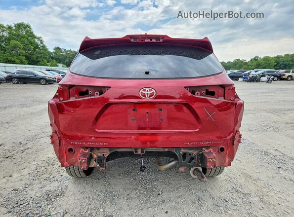 5TDFZRBH3NS212967 2022 TOYOTA HIGHLANDER Red Widok z tyłu