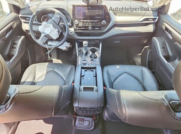 5TDFZRBH4MS075651 2021 TOYOTA HIGHLANDER White Առջևի վահանակի տեսք
