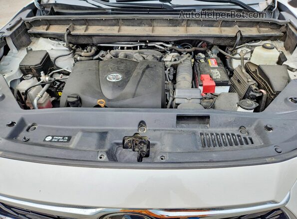 5TDFZRBH7MS076969 2021 TOYOTA HIGHLANDER White ძრავის განყოფილების ხედი